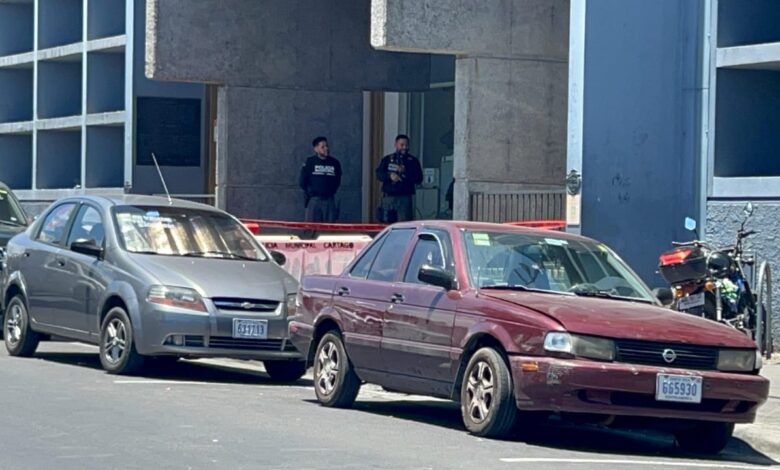 OIJ investiga amenaza de bomba en la Municipalidad de Cartago