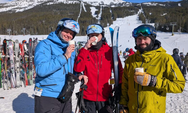 Biodiversidad de Costa Rica conquista esquiadores en Canadá
