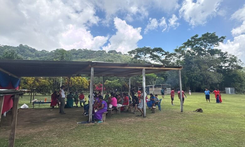 Estudiantes indígenas de Punta Burica acceden a internet por primera vez