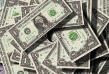 Banco Central compra dólares para frenar caída del tipo de cambio