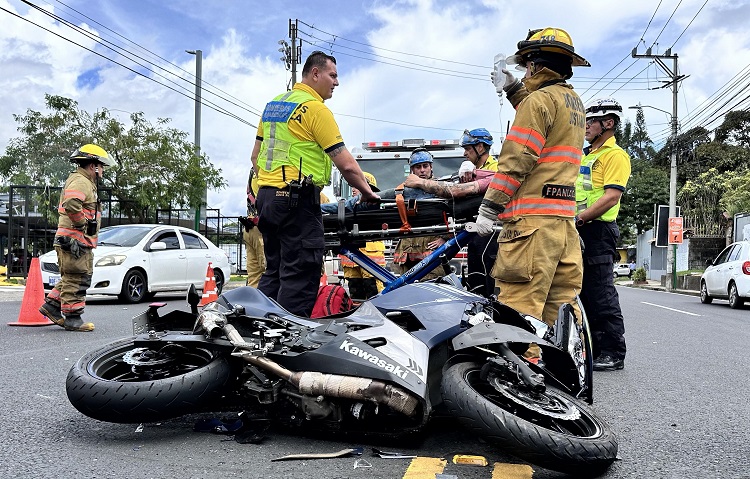 INS dice que cada 15 minutos atiende un motociclista accidentado