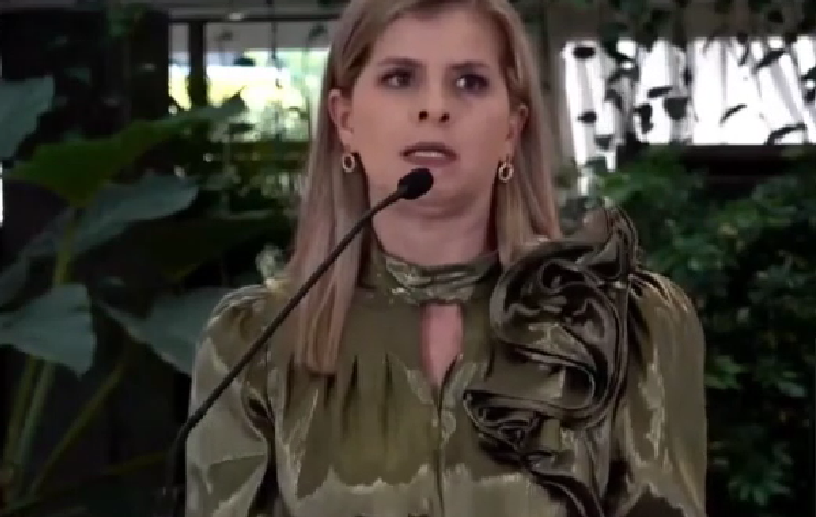 Presidente electa Laura Fernández renuncia a Pueblo Soberano