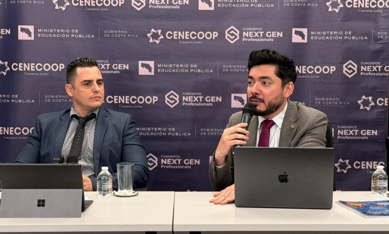 MEP impulsa formación docente en inteligencia artificial con 90 mil becas