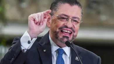 Presidente Chaves cuestiona uso de recursos en diputación Dobles