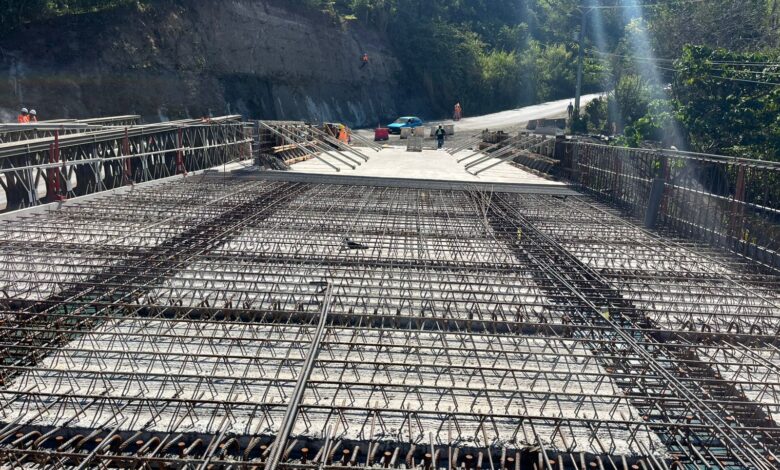 Obras en puente sobre río Pacuar continuarán sin cierre total de la vía