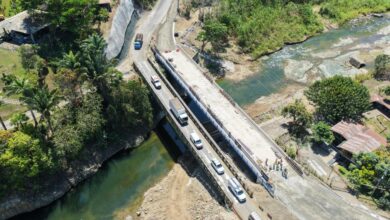 Nuevo puente sobre el río Pacuar entrará en funcionamiento previo a Semana Santa