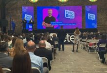 Chaves y la Contraloría coinciden en un punto clave sobre Open English