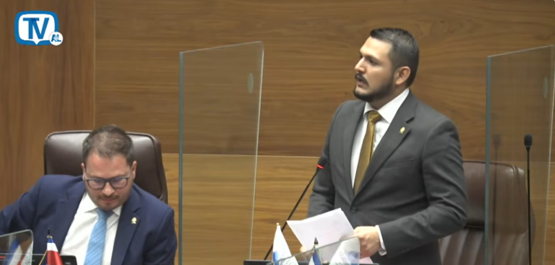 Nueva República encara a Rodrigo Arias: “Respete el reglamento”