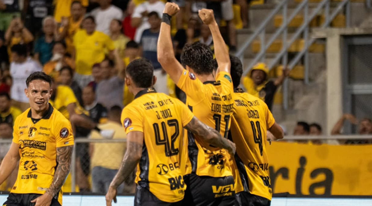 Liberia golea y saca al Alajuelense de puestos de calificación