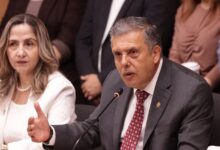 Izquierdo cuestiona al oficialismo por faltar: “Espero que hoy almuercen tempranito”