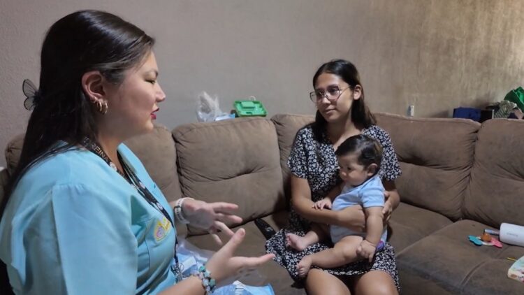 Hospital de Puntarenas: Banco de Leche hace recolección en hogares de madres donadoras