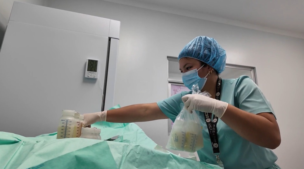 Hospital de Puntarenas: Banco de Leche hace recolección en hogares de madres donadoras