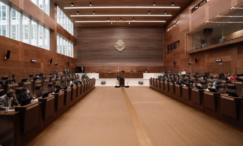 Asamblea Legislativa recibe mala nota en confianza ciudadana, según encuesta de la UNA