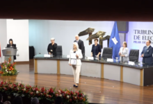 TSE entrega credenciales a los 57 diputados del periodo 2026-2030