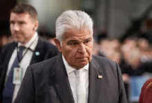 Panamá suspende venta de electricidad a Costa Rica