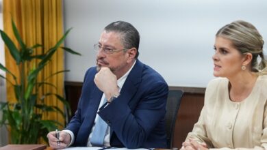 Ministerio Público pide archivar 77 causas contra Rodrigo Chaves