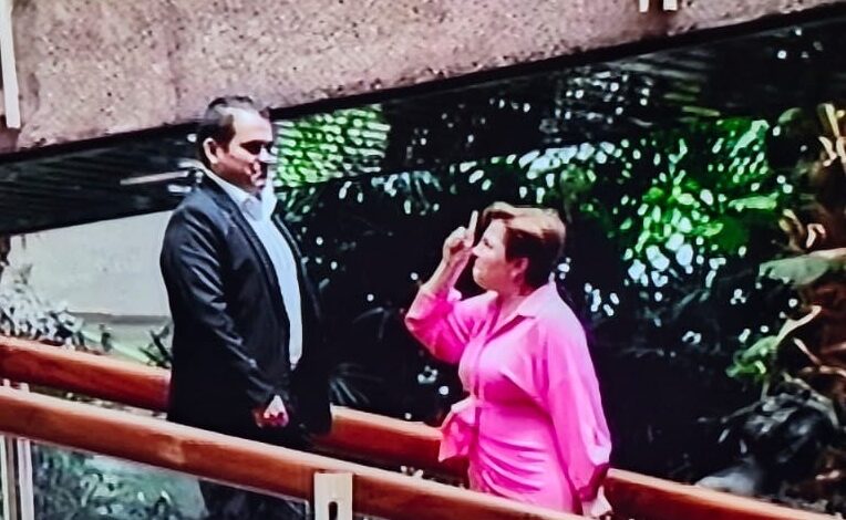Janice Sandí rompe el silencio tras incómodo momento en Casa Presidencial