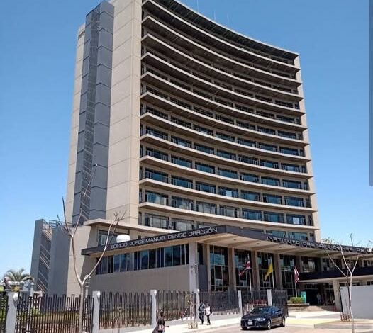 ICE revela razones técnicas detrás de la desocupación del edificio en Sabana Norte