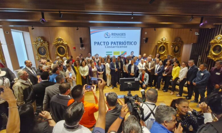 Tres fracciones legislativas sellan pacto con sectores sociales para impulsar agenda conjunta