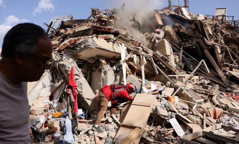 Sube a 164 la cifra de muertos tras los terremotos en Venezuela