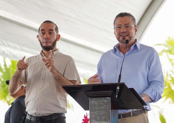 Rodrigo Chaves estará al frente del proyecto de la Marina de Limón