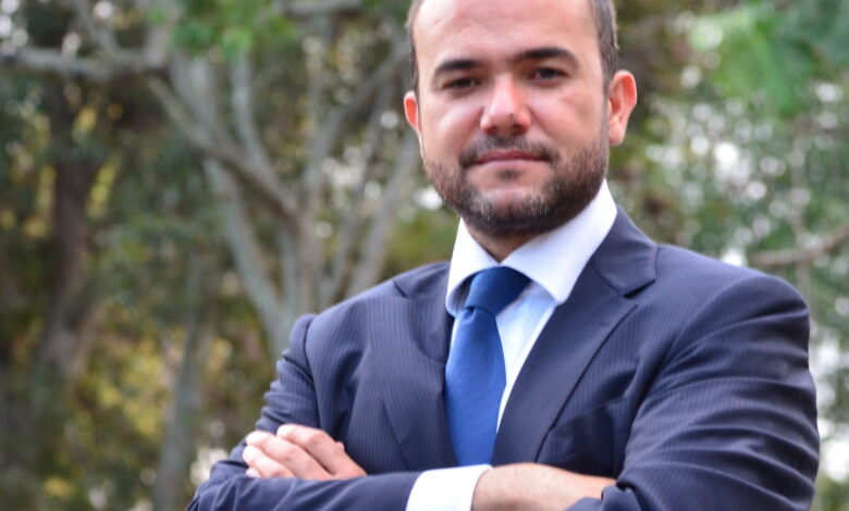Tribunal levanta prisión preventiva a abogado Cristhian Arguedas