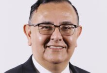 El machismo de “tontita”: Edgardo Araya y el feminismo de utilería del Frente Amplio