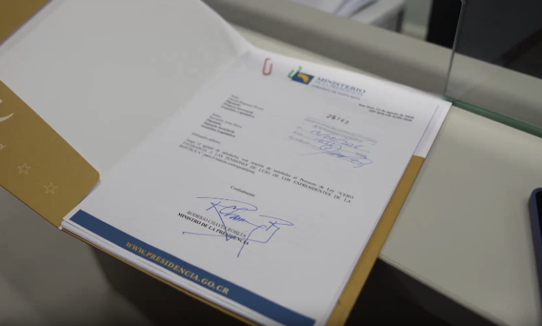 Tres expresidentes superan los ₡900 millones recibidos en pensiones