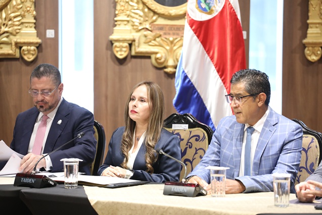 Gobierno presentó presupuesto de ₡12,4 billones bajo fuertes restricciones
